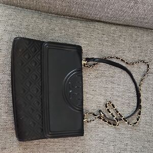 Black Quilted Shoulder Bag with Gold Chain